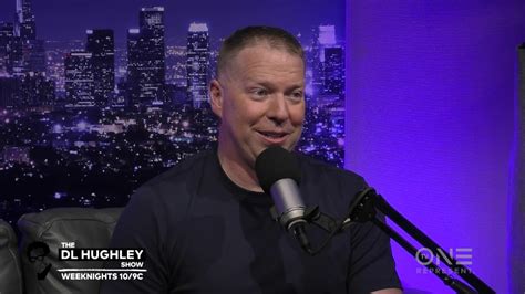 bet comic view hosts